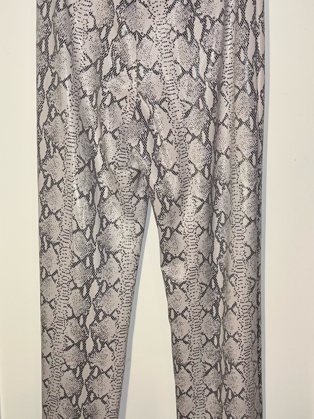 JLUXLABEL Snake Print Straight Leg Pants in Black and Cream